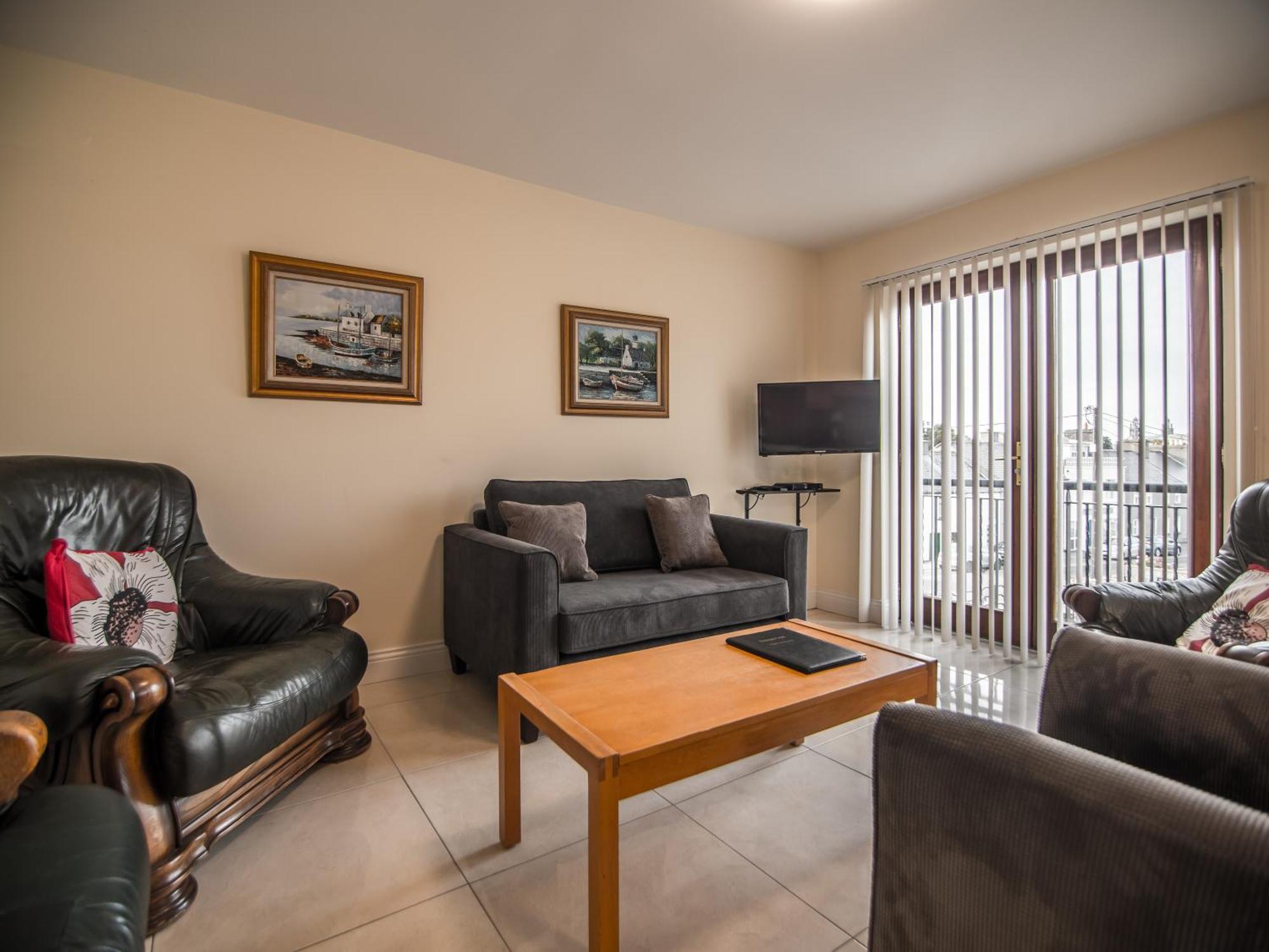 Donegan Court Aparthotel Galway Kültér fotó