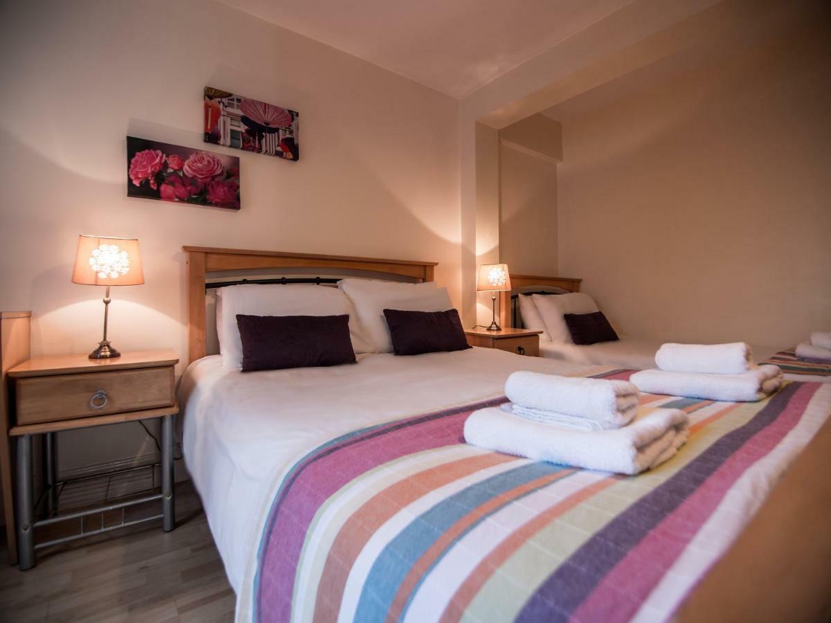 Donegan Court Aparthotel Galway Kültér fotó