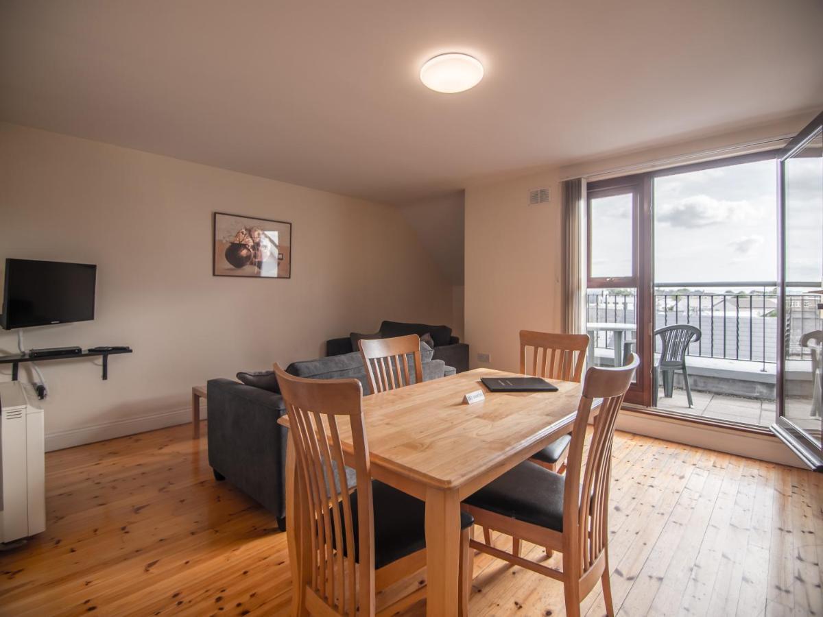 Donegan Court Aparthotel Galway Kültér fotó