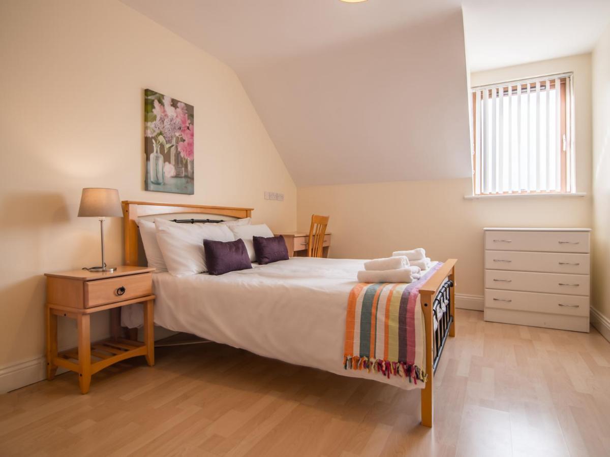 Donegan Court Aparthotel Galway Kültér fotó